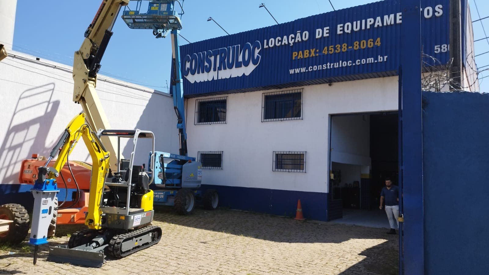 Equipamento Construloc em operação